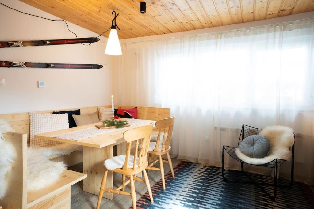 Ski Hut Smucka Kranjska Gora Εξωτερικό φωτογραφία